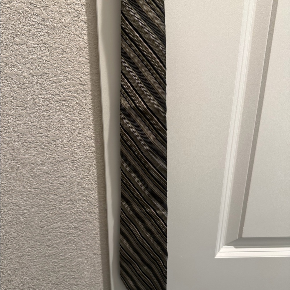 Arrow Striped Brown and Black Men's Tie